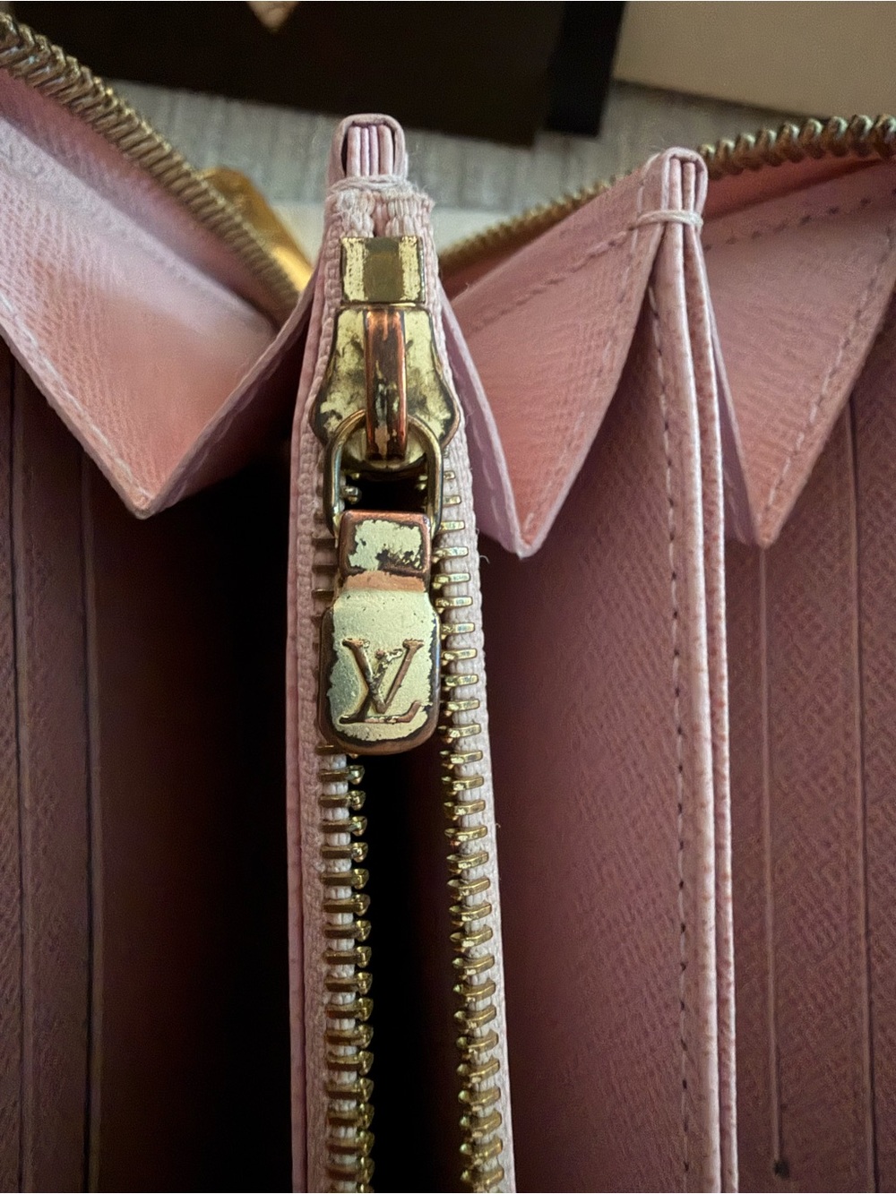 Louis Vuitton Zippy Wallet - Picture 6 of 7
